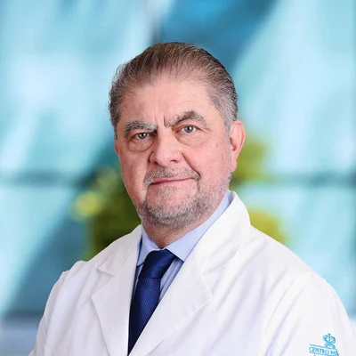 Foto de Dr. Roberto Galvan Lizarraga, Ortopedia y Traumatología en Ciudad de México