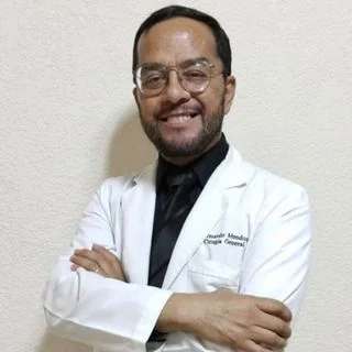 Foto de Dr. Armando Mendoza Sosa, Cirugía General en Saltillo