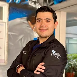 Foto de Dr. Eduardo Macías González, Ortopedia y Traumatología en Saltillo