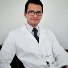 Foto de Dr. Israel Antonio Esquivel, Dermatología en Torreón