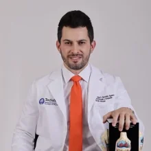 Foto de Dr. Jorge Eduardo González Aguirre, Ortopedia y Traumatología en Saltillo