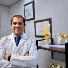 Foto de Dr. Marco Guadarrama, Ortopedia y Traumatología en Saltillo
