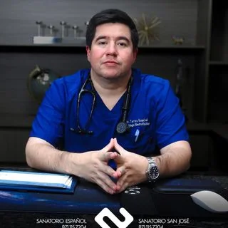Foto de Dr. Norberto Torres Esquivel, Cardiología en Torreón