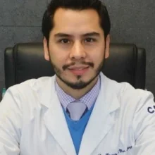 Foto de Dr. Ricardo Antonio Yuen Palos, Dermatología en Torreón