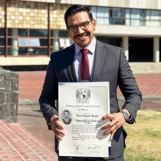 Foto de Dr. Omar Almeida Borjon, Nefrología en Durango