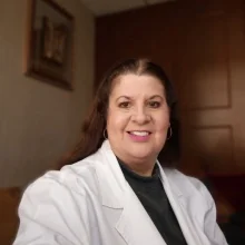 Foto de Dr. Ma. Del Carmen Hernández Ovando, Ginecología y Obstetricia en Toluca
