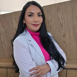 Foto de Dr. Cynthia Pazaran Romero, Ortopedia y Traumatología en León