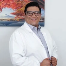 Foto de Dr. Fortino Hernández García, Ortopedia y Traumatología en León