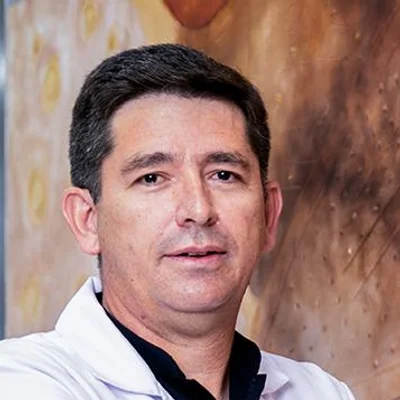 Foto de Dr. Francisco Muñoz Centeno, Neurocirugía en León