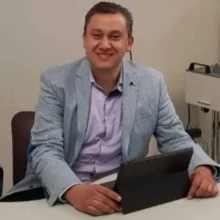 Foto de Dr. Ricardo Servin Torres, Otorrinolaringología en León