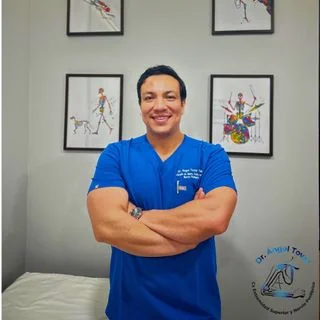 Foto de Dr. Angel Alexis Tovar Téllez, Ortopedia y Traumatología en Guadalajara