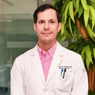 Foto de Dr. Carlos Antonio Partida Partida, Medicina Interna en Guadalajara