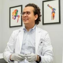 Foto de Dr. Fco. David Avila Aguirre, Ortopedia y Traumatología en Guadalajara