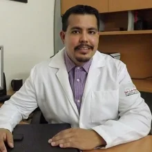 Foto de Dr. Guillermo Valdes Gonzalez, Dermatología en Guadalajara