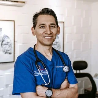 Foto de Dr. José Arnulfo López Pulgarín, Medicina Interna en Guadalajara