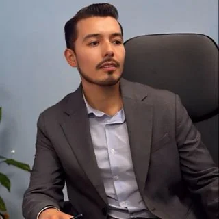 Foto de Dr. Ramón Ureña Corza, Ortopedia y Traumatología en Guadalajara