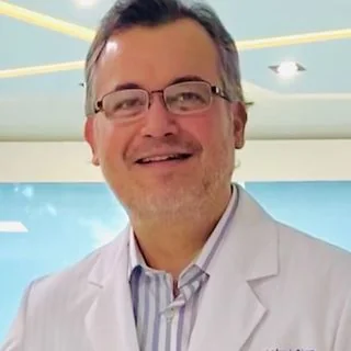Foto de Dr. Salvador Arreola, Ortopedia y Traumatología en Guadalajara