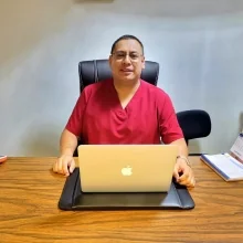 Foto de Dr. Joel Porcayo Garcia, Ginecología y Obstetricia en Morelia