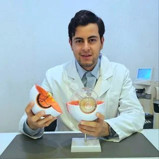 Foto de Dr. Ramon Andrés Sanchez Rangel, Oftalmología en Morelia