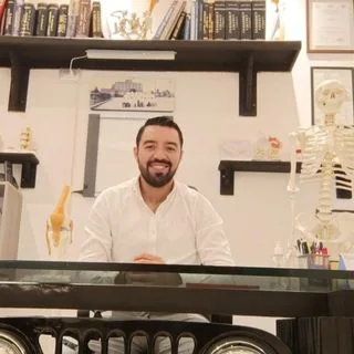 Foto de Dr. Cesar Martinez, Ortopedia y Traumatología en Cuernavaca