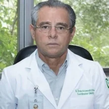 Foto de Dr. Efraín Arizmendi, Cardiología en Cuernavaca