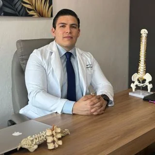 Foto de Dr. Elías Benjamín Preciado Tovar, Ortopedia y Traumatología en Tepic