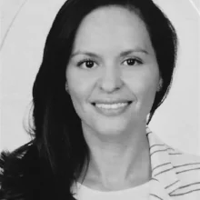 Foto de Dr. Aide Tamara Staines Boone 2, Alergología e Inmunología Clínica en Monterrey