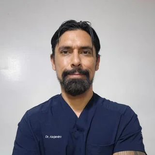 Foto de Dr. Alejandro Cruz Verastegui, Ortopedia y Traumatología en Monterrey