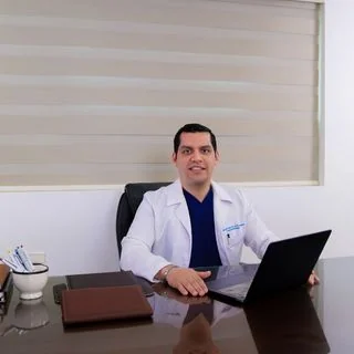 Foto de Dr. Angel Noe Del Cueto Aguilera, Medicina Interna en Monterrey