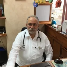 Foto de Dr. Bernardo Adolfo Martínez Hinojosa, Pediatría en Monterrey