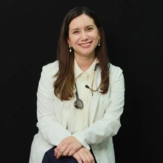Foto de Dr. Cesia Gisela Avalos Fernández, Reumatología en Monterrey