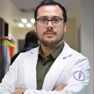 Foto de Dr. Daniel Eduardo Cervantes Miranda, Urología en Monterrey