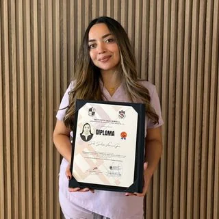 Foto de Dr. Daniela Villanueva Garza, Ginecología y Obstetricia en Monterrey