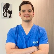 Foto de Dr. Enrique Villanueva Guerra, Ortopedia y Traumatología en Monterrey