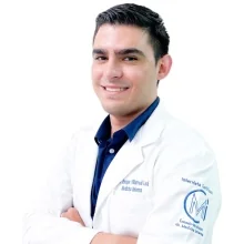 Foto de Dr. Enrique Villarreal Leal, Medicina Interna en Monterrey