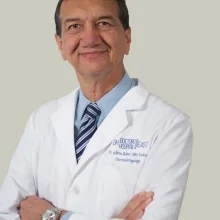 Foto de Dr. Gilberto Rolando Lopez Escarcega, Otorrinolaringología en Monterrey