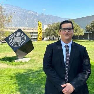 Foto de Dr. Jesús Daniel Almaguer Lara, Ortopedia y Traumatología en Monterrey