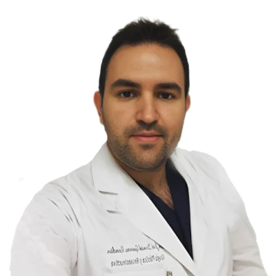 Foto de Dr. José Daniel Guerra Rendón, Cirugía Plástica y Reconstructiva en Monterrey