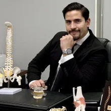 Foto de Dr. José Gilberto Valadez Cabrero, Ortopedia y Traumatología en Monterrey