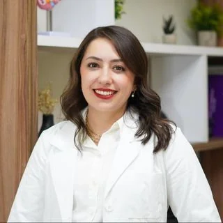 Foto de Dr. Karla Guerra, Cirugía General en Monterrey