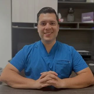 Foto de Dr. Levi Delgado García, Cirugía General en Monterrey