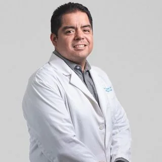 Foto de Dr. Manuel Alejandro Cornejo Gutiérrez, Gastroenterología en Juárez