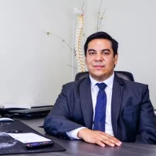 Foto de Dr. Manuel Sánchez Lugo, Ortopedia y Traumatología en Monterrey