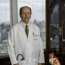 Foto de Dr. Jesús Eduardo Esparragoza Romano, Cardiología en Oaxaca