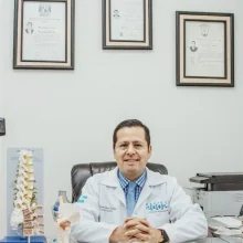 Foto de Dr. Ricardo Solano Fernandez, Ortopedia y Traumatología en Oaxaca