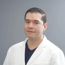 Foto de Dr. Salvador Santiesteban Meneses, Ortopedia y Traumatología en Oaxaca