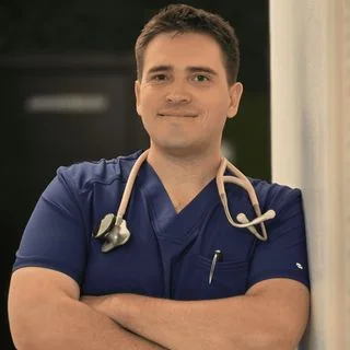 Foto de Dr. Arturo Alemán Sosa, Medicina Crítica en Ciudad Juárez