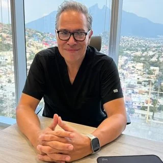Foto de Dr. Eduardo Leal Rojas, Ortopedia y Traumatología en Juárez