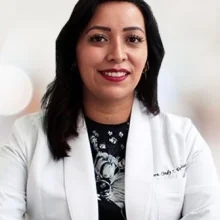 Foto de Dr. Cindy Trinidad Vera Villicaña, Hematología en Puebla
