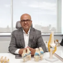 Foto de Dr. Erick Paredes González, Ortopedia y Traumatología en Puebla